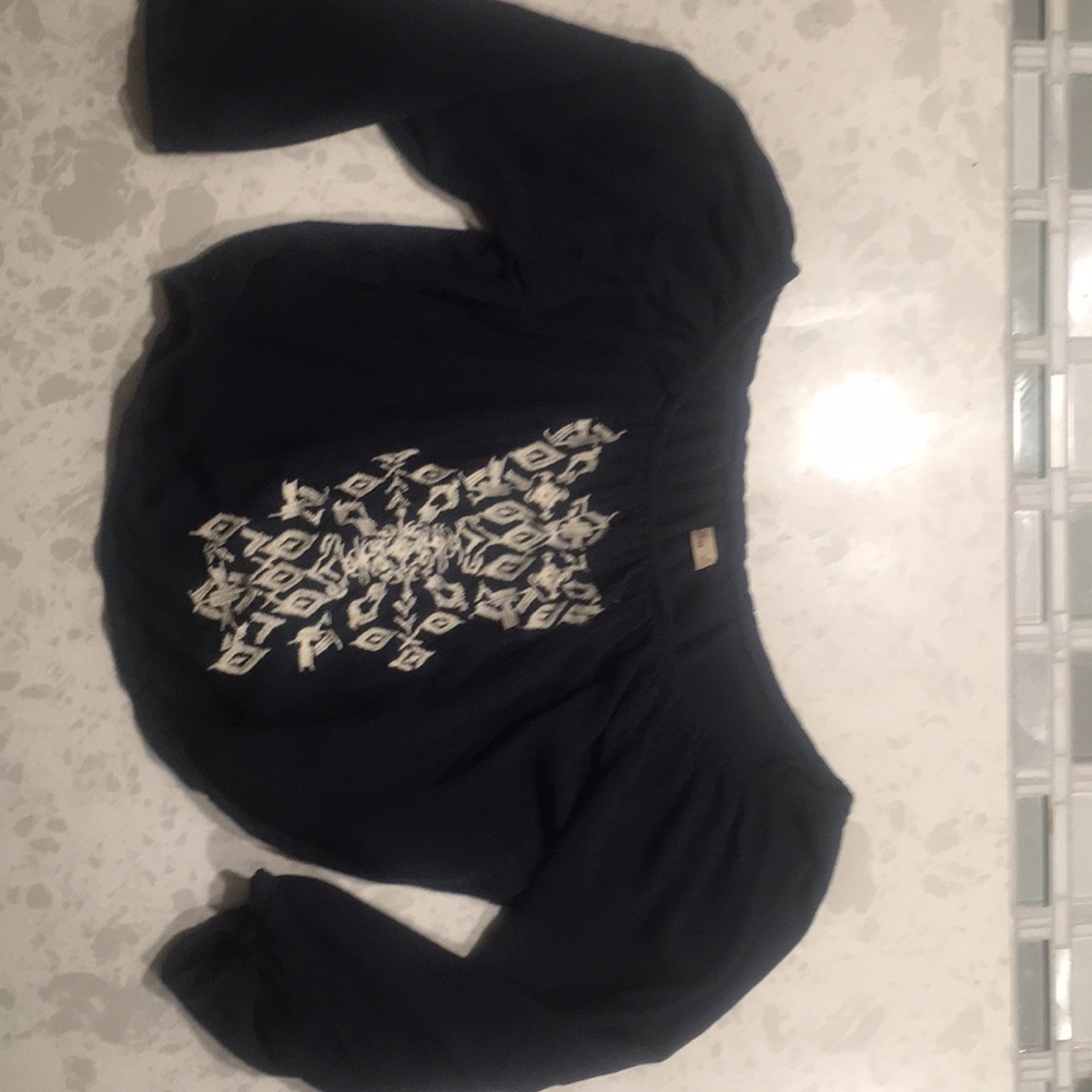 Navy Blue 3/4 sleeves cropped top💙